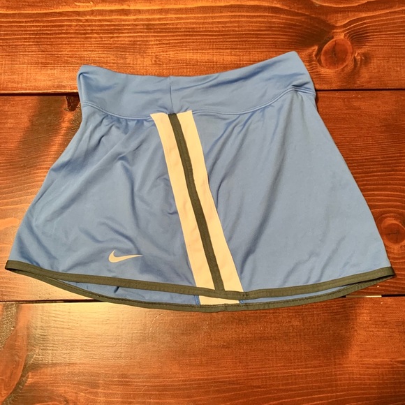 Nike Tennis/Golf Skort - Picture 3 of 4